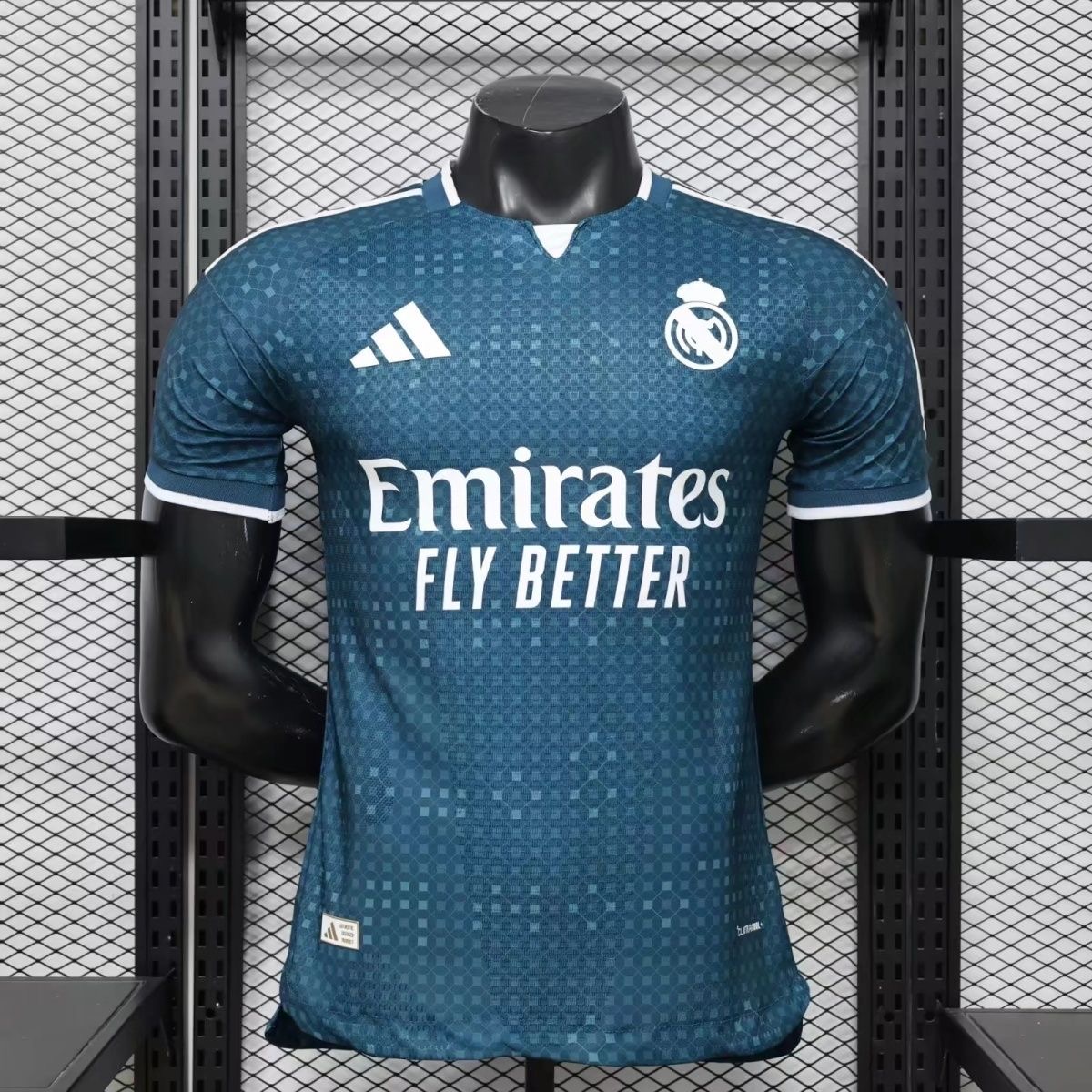 Maillot réal Madrid saison 2026-2027