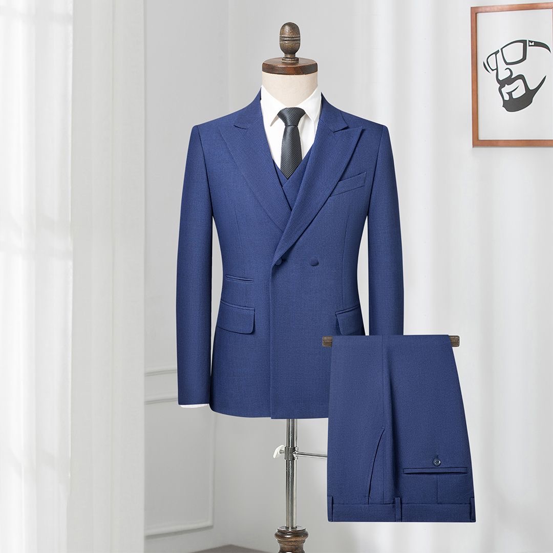 Costume homme 2 pièces style britannique avec col châle cranté, coupe slim élégante, tenue de cérémonie et costume business chic