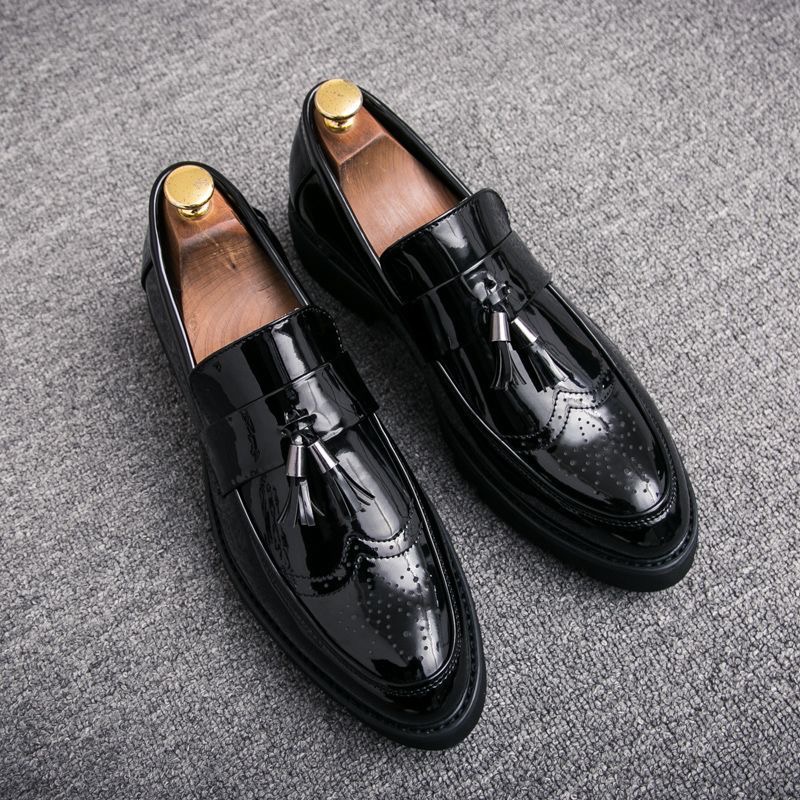 Chaussures homme à bout pointu – Mocassins en cuir brillant style anglais, tendance et rehaussants