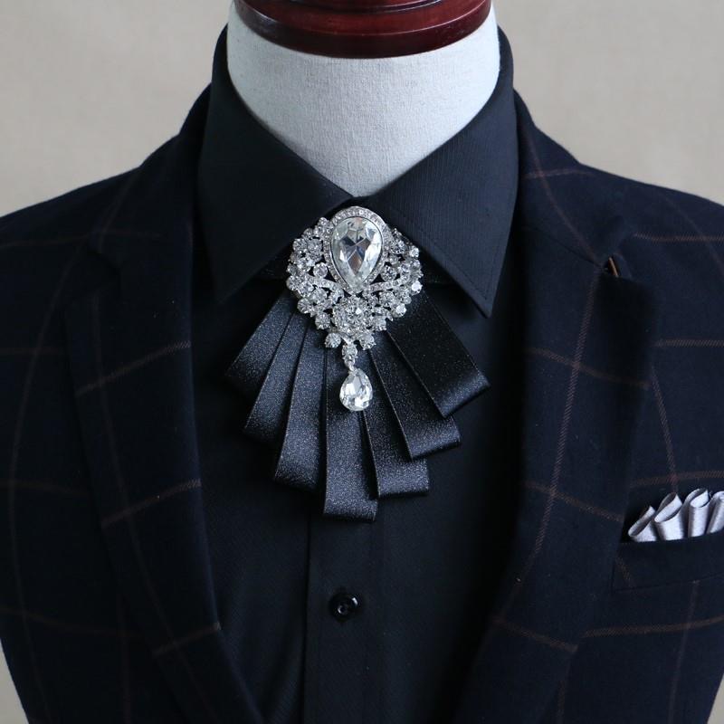 Lot de 100 nœuds papillon à strass pour homme
